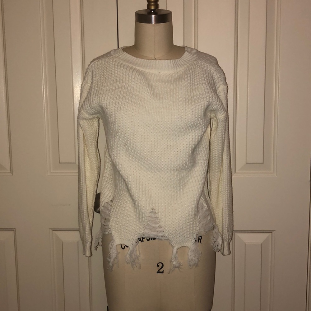 White bottom rip sweater